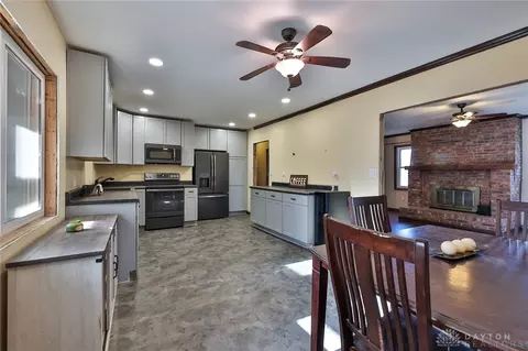 2671 W Possum Rd, Springfield, OH 45506 photo 13