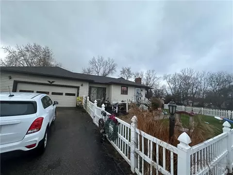 2342 Cadie Ave, Dayton, OH 45414