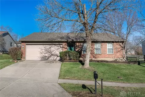 2731 Dorset Woods Ct, Miamisburg, OH 45342