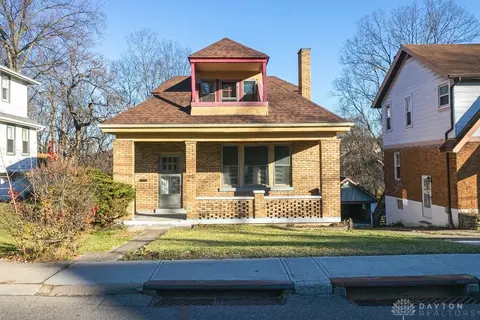 1704 Wyoming Ave, Cincinnati, OH 45205