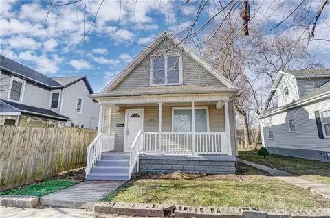 1316 Young St, Middletown, OH 45044