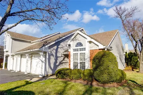 6835 Cedar Cove Dr, Centerville, OH 45459 photo 2