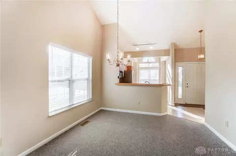 6835 Cedar Cove Dr, Centerville, OH 45459 photo 6