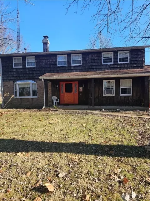 900 Van Eaton Rd, Xenia, OH 45385