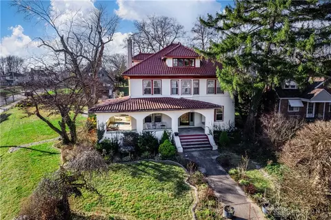 1304 Harvard Blvd, Dayton, OH 45406