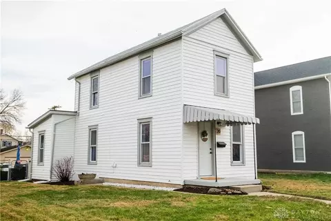 20 E Cottage Ave, West Carrollton, OH 45449