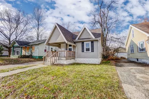 705 Osmond Ave, Dayton, OH 45417