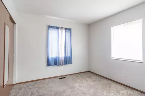 4587 Vermont Dr, Sidney, OH 45365 photo 17