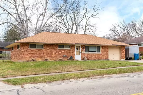 4439 Kitridge Rd, Huber Heights, OH 45424