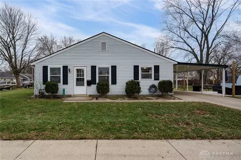 5101 Lauderdale Dr, Moraine, OH 45439