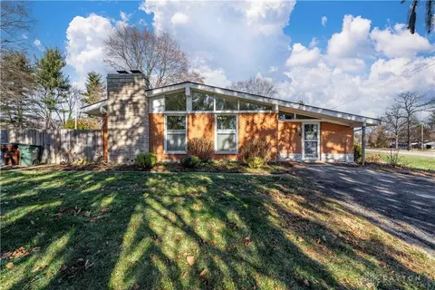 3376 Jonathon Dr, Dayton, OH 45434