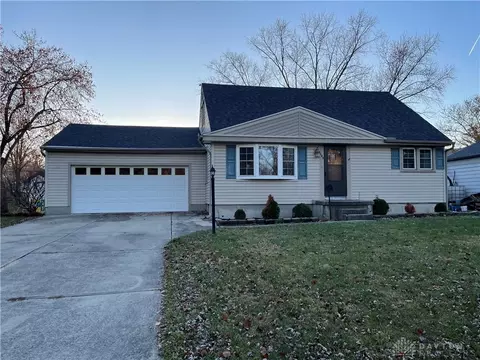 123 Larry Ave, Vandalia, OH 45377