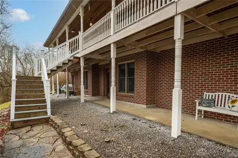 6191 Sheed Rd, Cincinnati, OH 45247 photo 5