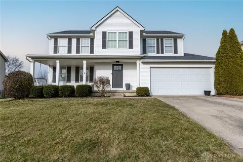 25 Concord Cir, Springboro, OH 45066