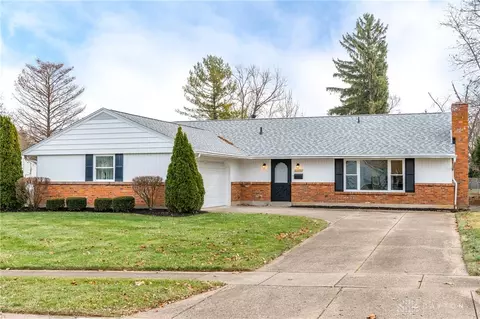 4370 Wallington Dr, Dayton, OH 45440