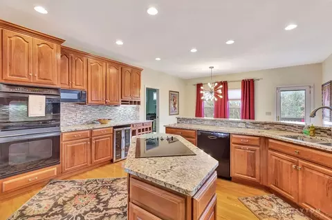 5762 Day Rd, Colerain Township, OH 45252 photo 38