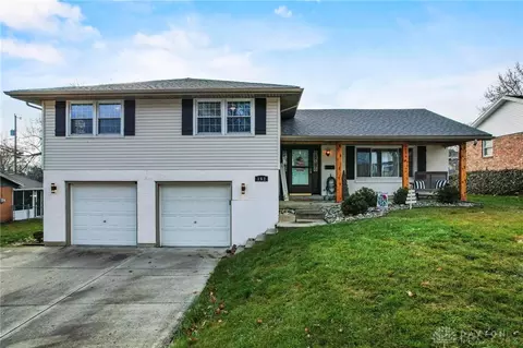 362 Bowman Dr, Fairborn, OH 45324