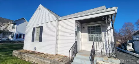 217 E Hillcrest Ave, Dayton, OH 45405
