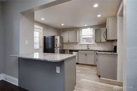 4245 Langley Ave, Cincinnati, OH 45217 photo 13
