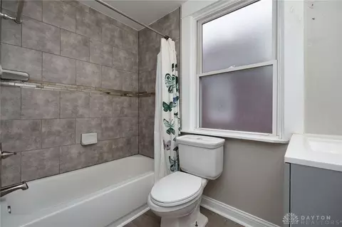 4245 Langley Ave, Cincinnati, OH 45217 photo 24