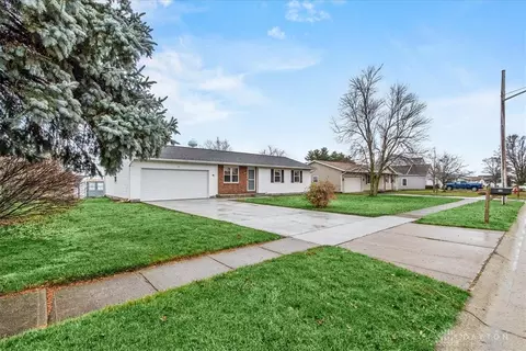 15 Weaver Way, North Lewisburg, OH 43060