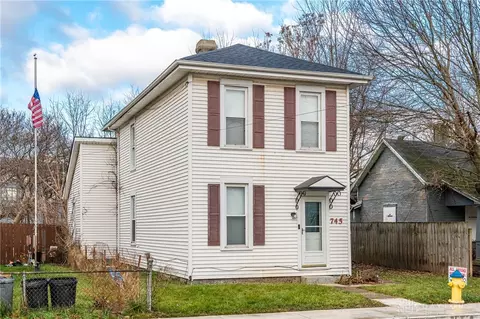 745 N Florence St, Springfield, OH 45503 photo 2