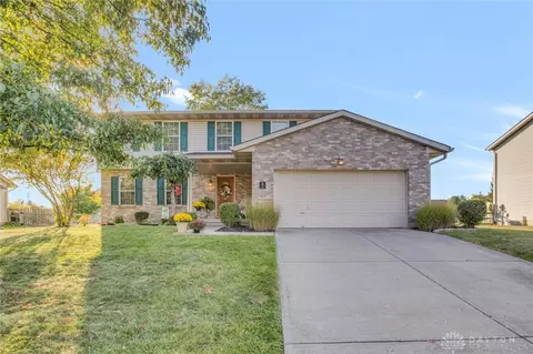 15 Heritage Trail Dr, Middletown, OH 45044