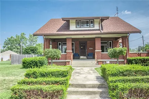 734 E Main St, Eaton, OH 45320