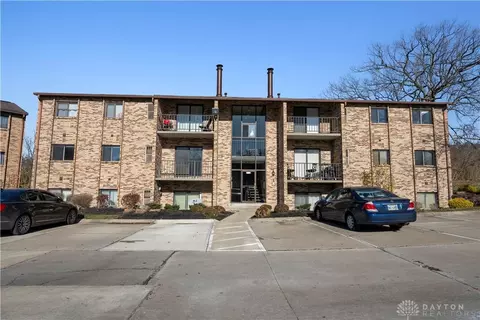 7230 Creekview Dr #VII-E, Cincinnati, OH 45247