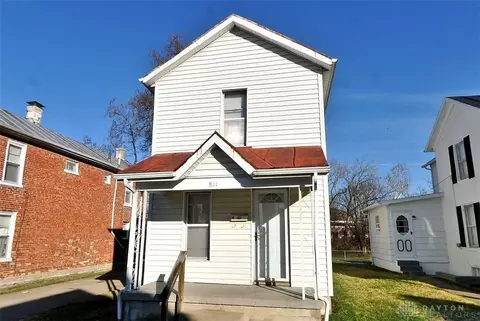 811 E Sycamore St, Miamisburg, OH 45342