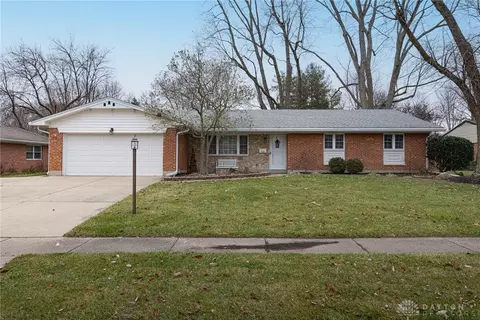 5100 Cloudsdale Dr, Kettering, OH 45440