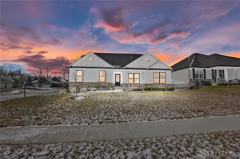 30 Cladium Ct, Springboro, OH 45066