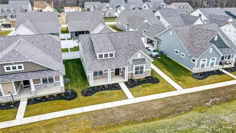 5028 Pepperwell Cir, Sugarcreek Township, OH 45440