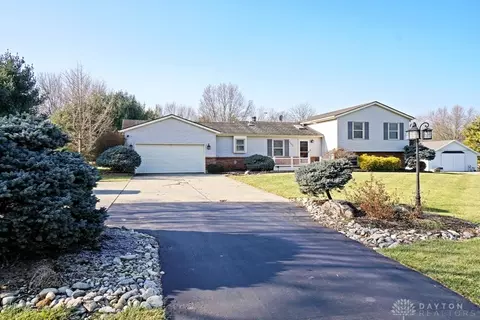 1303 Stubbs Mill Rd, Lebanon, OH 45036