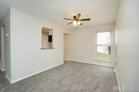 690 Woodthrush Dr, Cincinnati, OH 45244 photo 6