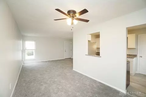 690 Woodthrush Dr, Cincinnati, OH 45244 photo 7