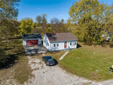 1005 Skinner Ln, Springfield, OH 45504 photo 1