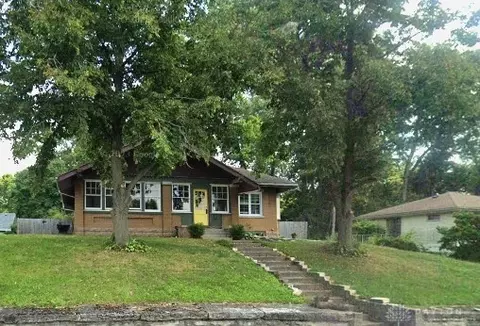 326 S Cherry St, Germantown, OH 45327