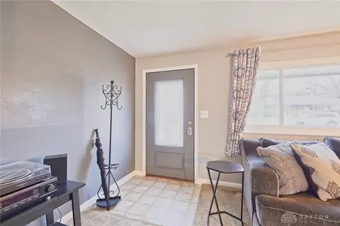 4624 Sunray Rd, Kettering, OH 45429 photo 3