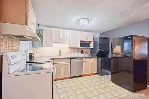 4624 Sunray Rd, Kettering, OH 45429 photo 12