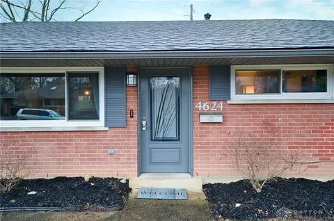4624 Sunray Rd, Kettering, OH 45429 photo 2