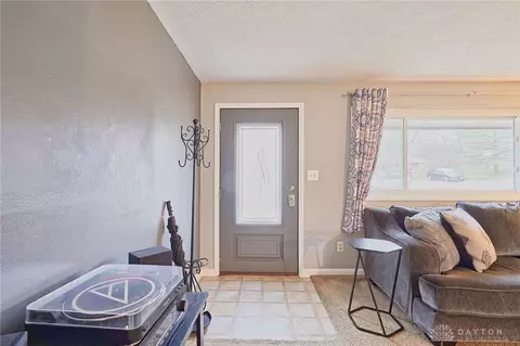 4624 Sunray Rd, Kettering, OH 45429 photo 4