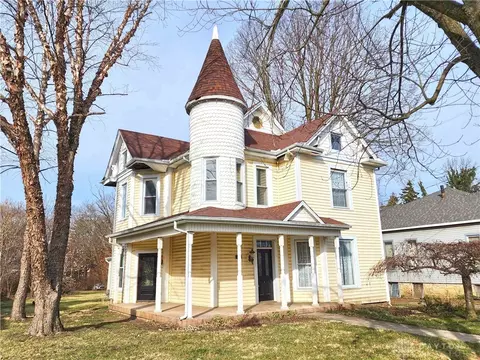 50 W Xenia Ave, Cedarville, OH 45314
