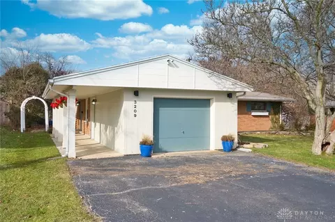3209 Kyle Ave, Dayton, OH 45429