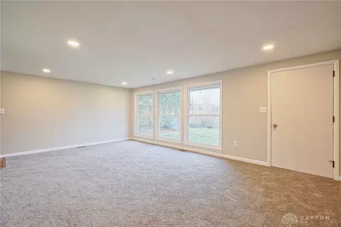 3209 Kyle Ave, Dayton, OH 45429 photo 14