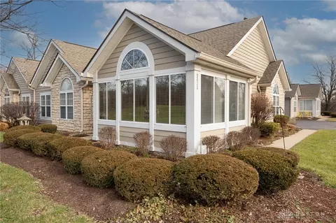 9628 Belfry Ct, Washington Township, OH 45458