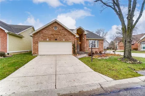 6849 Greyfield Ct, Centerville, OH 45459 photo 4