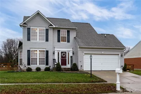 790 Settlers Walk Blvd, Springboro, OH 45066
