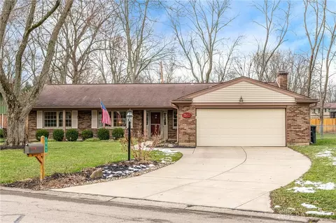 7865 Raintree Rd, Dayton, OH 45459