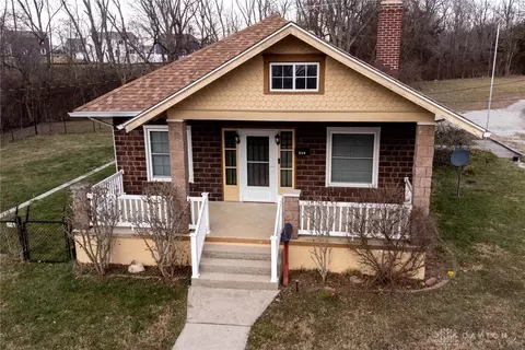 359 Baker St, Brookville, OH 45309